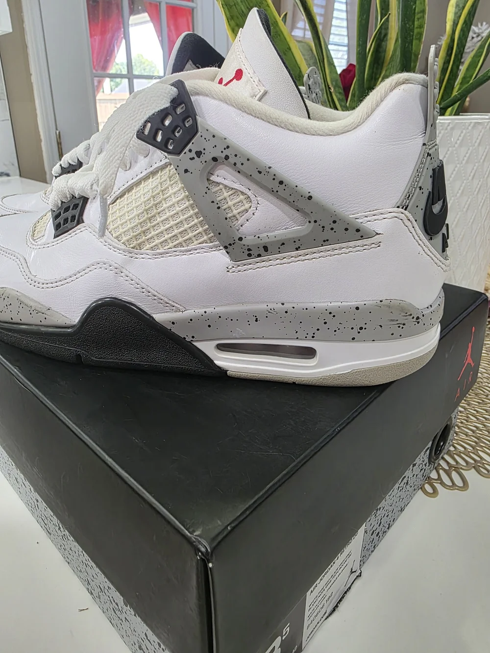 Nike Air Jordan 4 Retro OG Cement White Fire Red Black| Men's 8.5 w/ Box